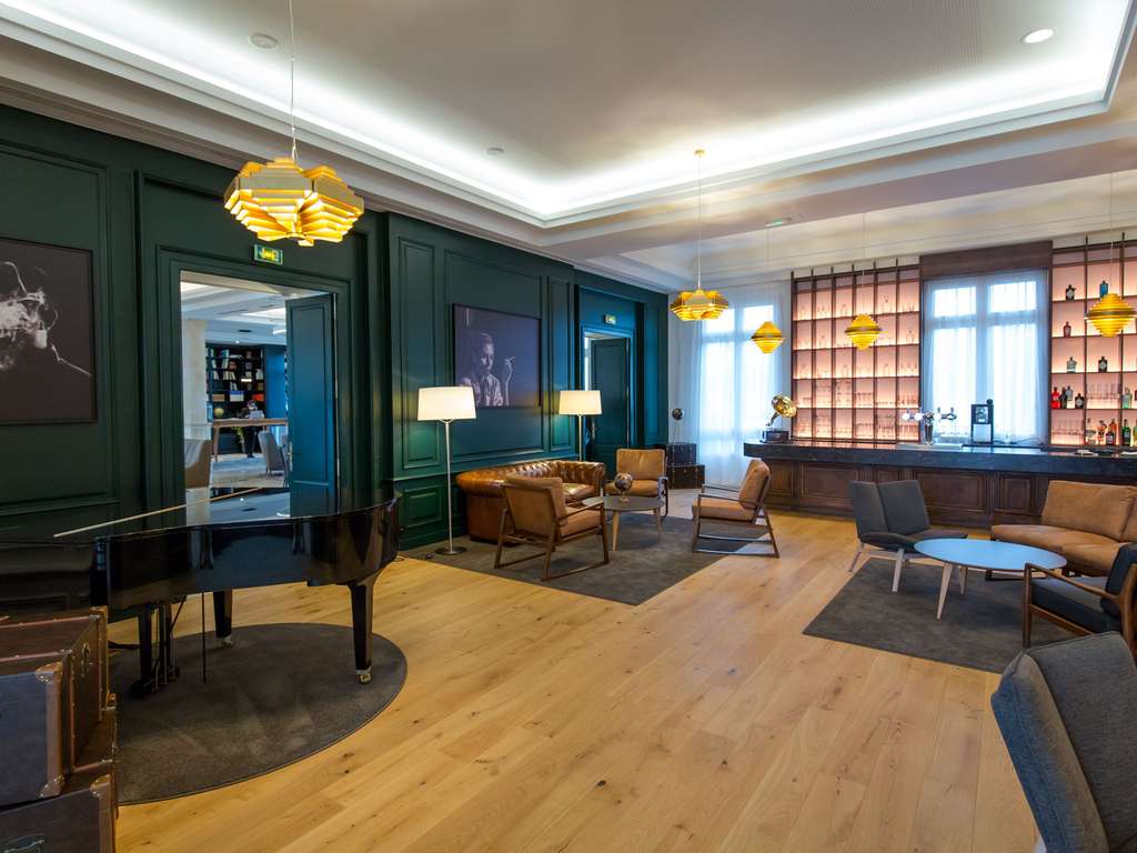 hotel 4
